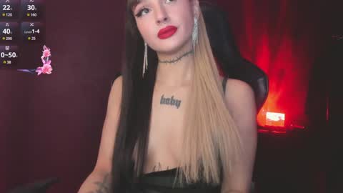 Snapshot of ashmila chatting on 02.02.25 Mila online show from 02.02.25