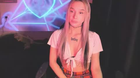 Snapshot of ashmila chatting on 02.01.26 Mila online show from 02.01.26