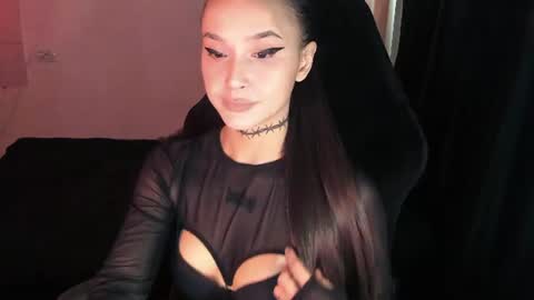 Mila online show from 06.17.26