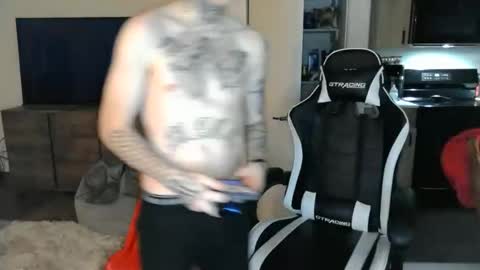 Snapshot of asiababy1 chatting on 03.20.26 frankie online show from 03.20.26