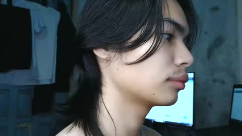 asian_babyboi online show from 10.16.25
