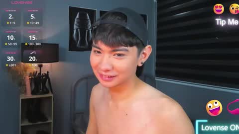 Snapshot of asian_cutie20 chatting on 12.06.24 Aidan online show from 12.06.24