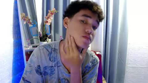 Snapshot of asian_dax chatting on 12.22.24 Nacht online show from 12.22.24