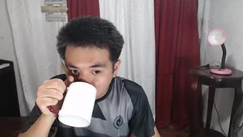 Snapshot of asian_janush chatting on 11.29.25 asian_janush online show from 11.29.25