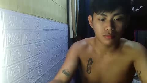 Snapshot of asian_latino89 chatting on 01.24.25 Tisoy online show from 01.24.25