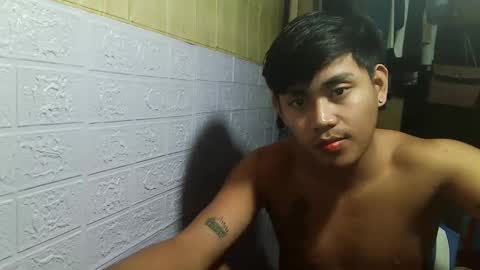 Snapshot of asian_latino89 chatting on 01.29.25 Tisoy online show from 01.29.25