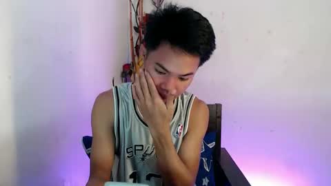 Snapshot of asian_lover05 chatting on 02.20.26 asian_lover05 online show from 02.20.26