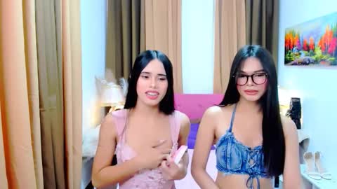 Snapshot of asian_mooreen chatting on 10.25.25 mooreen online show from 10.25.25