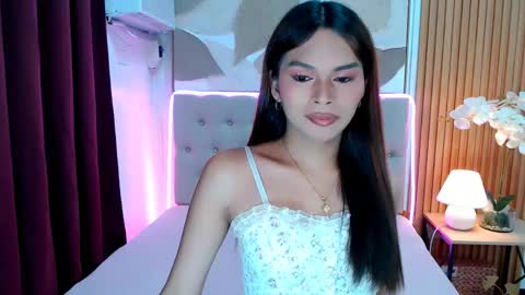 mooreen online show from 04.15.26