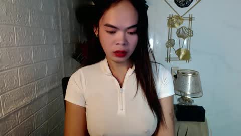 asian_pretty143 online show from 04.24.26