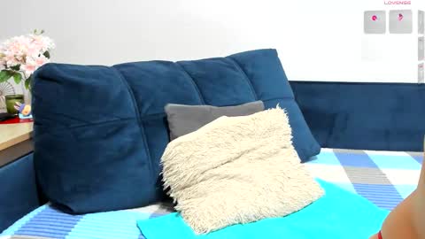 Snapshot of asian_pussy_cat chatting on 03.23.26 Hare online show from 03.23.26