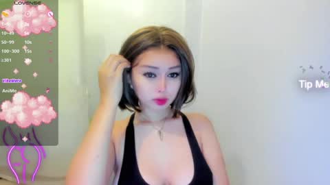 Snapshot of asianbabenicky chatting on 08.03.26 Hien online show from 08.03.26
