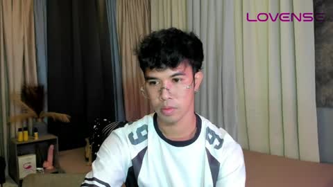 Snapshot of asiancum_peter chatting on 06.06.26 asiancum_peter online show from 06.06.26
