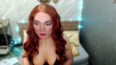 Snapshot of asiandollxxx4u chatting on 03.11.25 BELLA NOTCH online show from 03.11.25