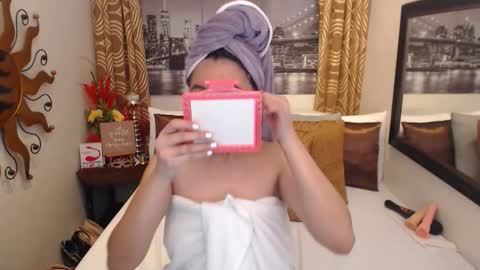 Snapshot of asianhotjasmin chatting on 11.16.25 asianhotjasmin online show from 11.16.25