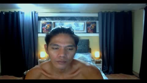 Snapshot of asianhunter4ux chatting on 10.24.25 asianhunter4ux online show from 10.24.25