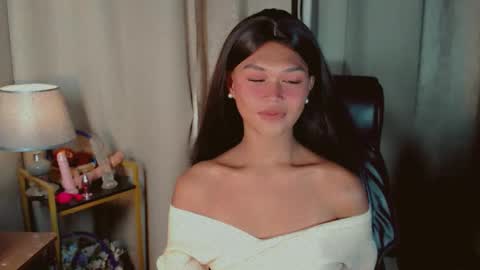 Snapshot of asiankianna chatting on 05.18.26 Kianna online show from 05.18.26