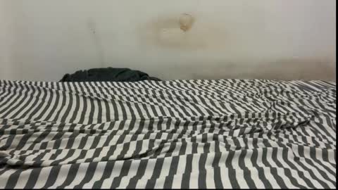 Snapshot of asianlove8 chatting on 10.15.25 Asianlove8 online show from 10.15.25