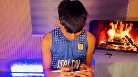 Snapshot of asianplayboyx chatting on 12.05.25 mark online show from 12.05.25