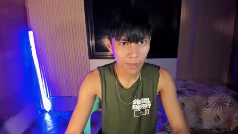 Snapshot of asianplayboyx chatting on 01.08.26 mark online show from 01.08.26