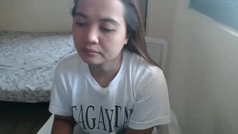 Snapshot of asianprettymay chatting on 10.15.25 asianprettymay online show from 10.15.25