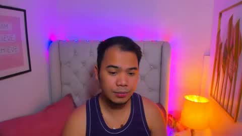 Snapshot of asianzero chatting on 01.31.25 Zero online show from 01.31.25