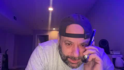 Snapshot of asilnjd chatting on 12.19.25 Asilnjd call me sil online show from 12.19.25