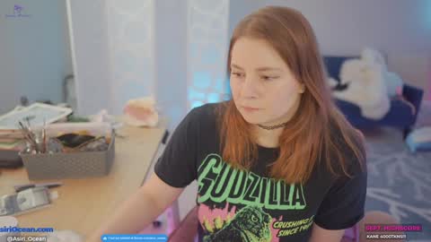 Asiri   pronounced Ah-siri Please no nicknames   3 online show from 09.11.25