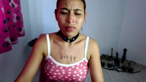 Snapshot of asiri_smith chatting on 06.19.26 Asiri online show from 06.19.26