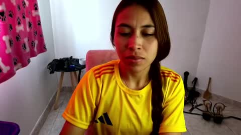 Snapshot of asiri_smith chatting on 07.03.26 Asiri online show from 07.03.26