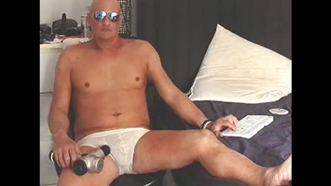 Snapshot of askil8802 chatting on 02.17.26 askil8802 online show from 02.17.26