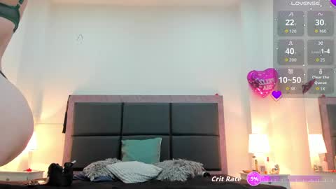  Aslhyn  online show from 04.13.26