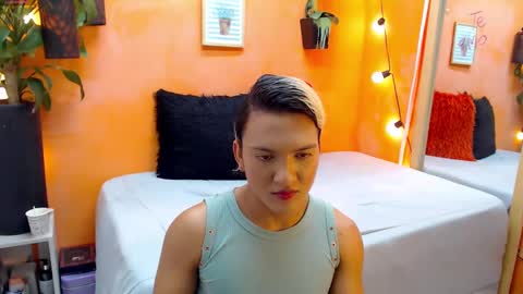 Snapshot of aslyhernandez chatting on 12.05.24 ASLY online show from 12.05.24