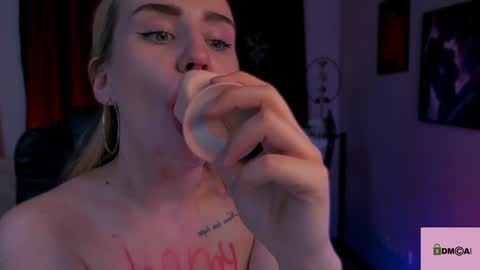 Snapshot of asol_muah chatting on 01.11.25 Asol online show from 01.11.25