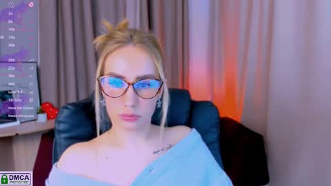 Snapshot of asol_muah chatting on 03.12.25 Asol online show from 03.12.25