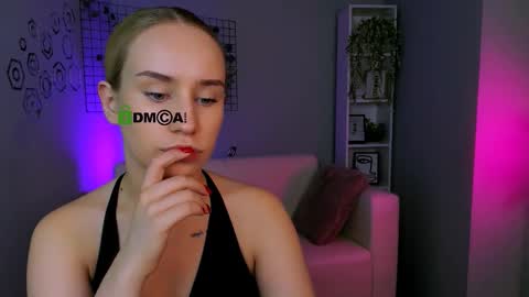 Snapshot of asol_muah chatting on 09.23.25 Asol online show from 09.23.25