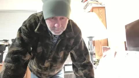 Snapshot of aspenleaf chatting on 02.26.25 aspenleaf online show from 02.26.25