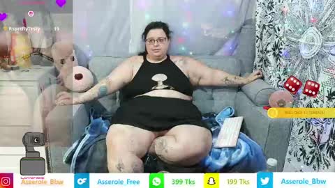 Snapshot of asserolee chatting on 04.23.26 Cassie online show from 04.23.26