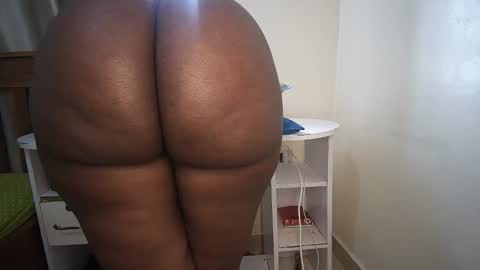 shee online show from 03.03.26