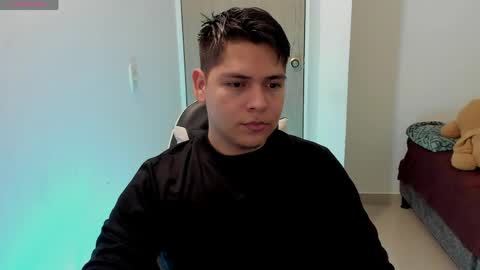 Asta Kuno online show from 05.02.26