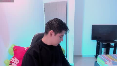 Asta Kuno online show from 05.22.26