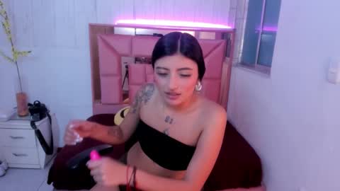 Snapshot of astartea_foox chatting on 02.03.26 astartea online show from 02.03.26