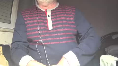 Snapshot of astelover chatting on 01.11.25 astelover online show from 01.11.25