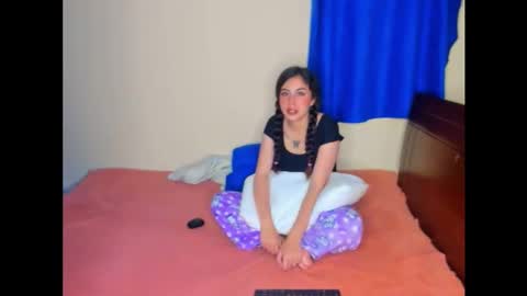 Mag and Molly online show from 12.03.25