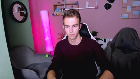 astren online show from 11.28.25