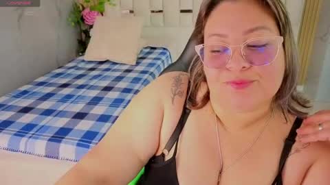 astrid1_s online show from 06.06.26