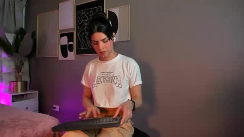 astrid_velle online show from 05.01.26