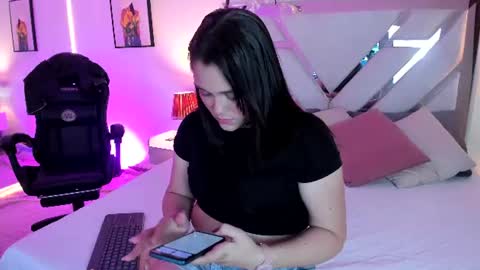 Astrid  online show from 07.12.26