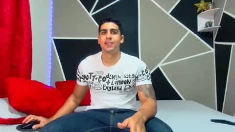 Snapshot of astromgrey chatting on 01.10.25 Astrom model independent online show from 01.10.25