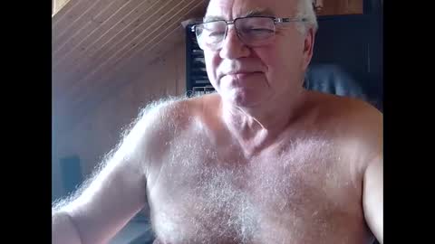 Snapshot of asusandy chatting on 03.30.26 asusandy online show from 03.30.26